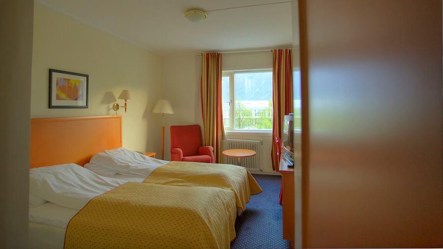 Sunndalsora Hotell エクステリア 写真